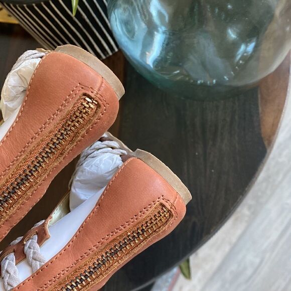 JoyFolie Baby Gladiator Sandals Boho NWOT Flats Brown 4 Booties Baby Shoes - Picture 10 of 13